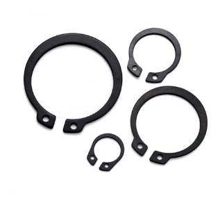 Penjualan Panas Baja Karbon Cincin Penahan Kualitas Tinggi Untuk Cincin Penahan Lubang Tipe C Internal Circlips