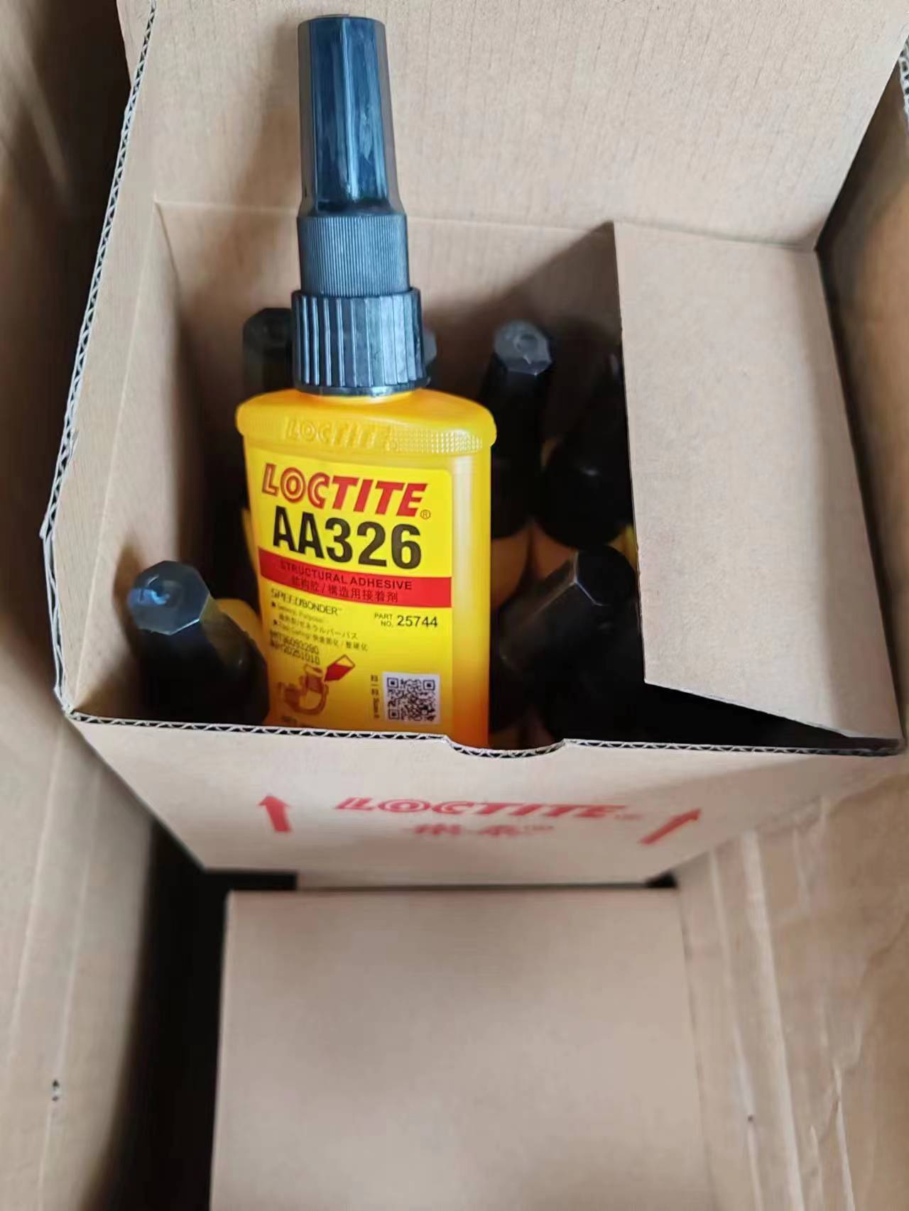 FM19 Loctiter AA330 AA360 AA366 315ML, Perekat Struktural 1L Perekat Akrilik Kuning untuk Merekatkan Logam, Kayu, Plastik