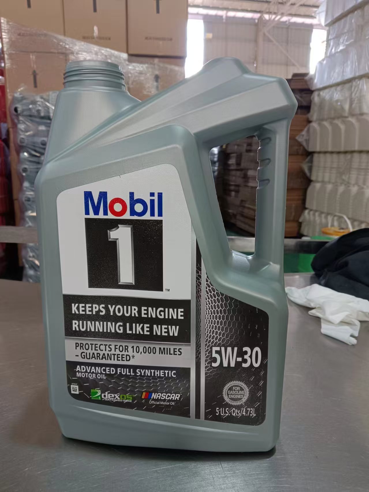 ZYQ5 Mobil 1 Engine Oil 5W-30 Sintetis Lengkap 4.73 Lubricant Kinerja Tinggi & Pembersih